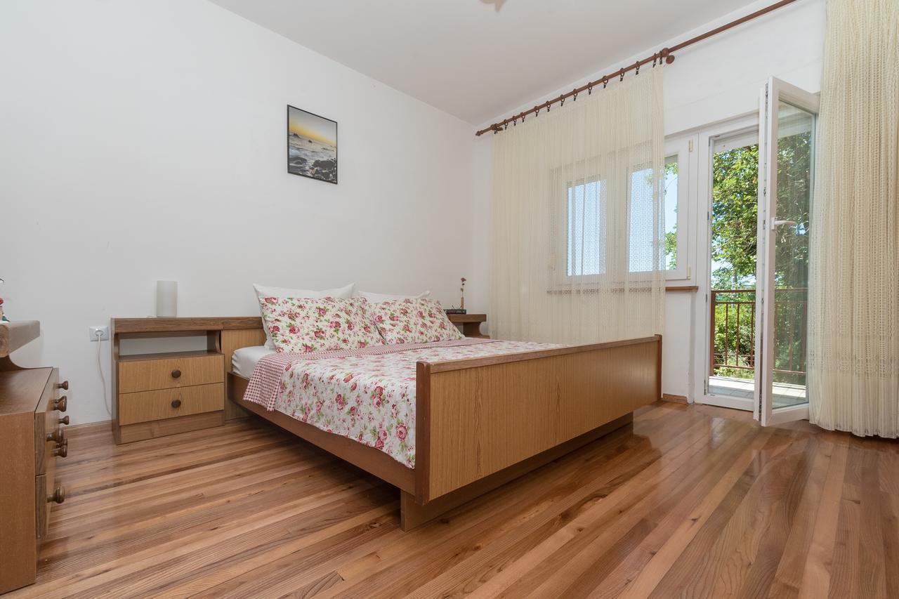 House Gloria Apartman Crikvenica Kültér fotó